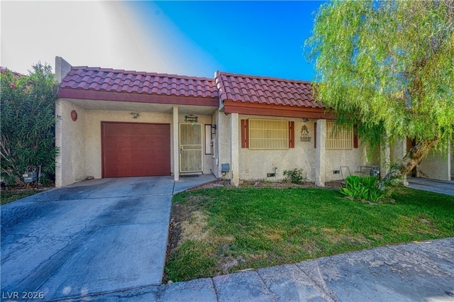 5581 Wheatfield Drive - Photo 1