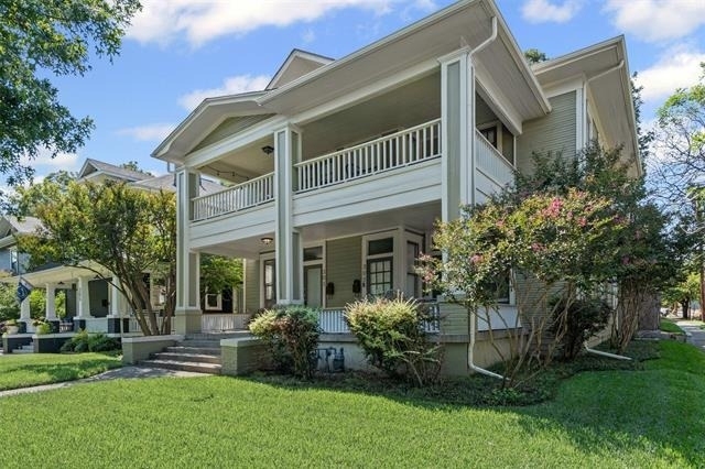 301 S Edgefield Avenue - Photo 1