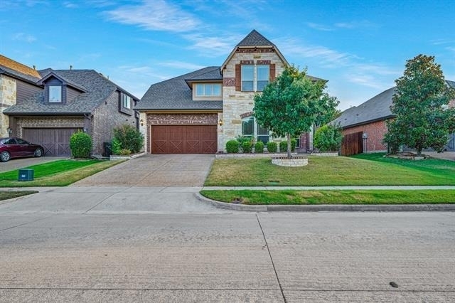 2412 Kemerton - Photo 1