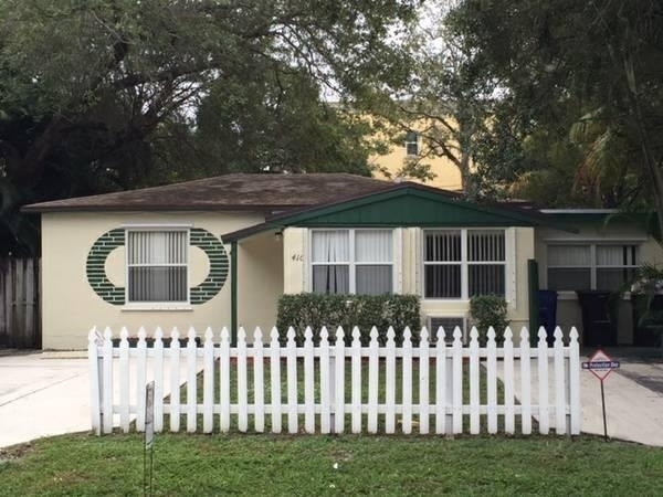 410 Sw 7th Street - Photo 1