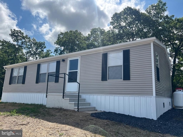 111 Dugan Court - Photo 1