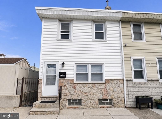 4738 Melvale Street - Photo 1