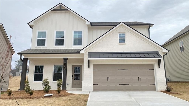 4591 Silver Oak Drive Sw - Photo 1