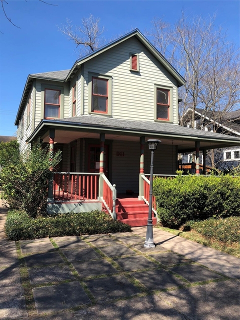 911 Harvard Unit 4 Street - Photo 1