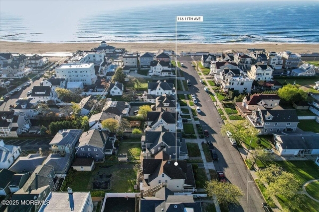 116 11th Avenue - Photo 1