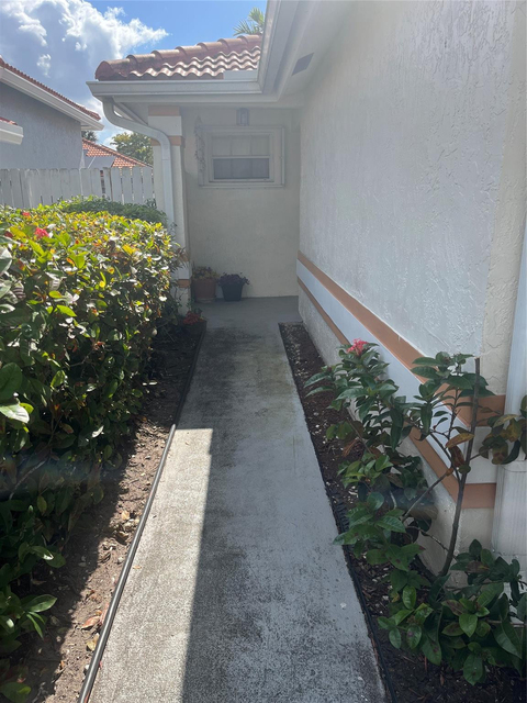 13412 Nw 5th Place - Photo 1