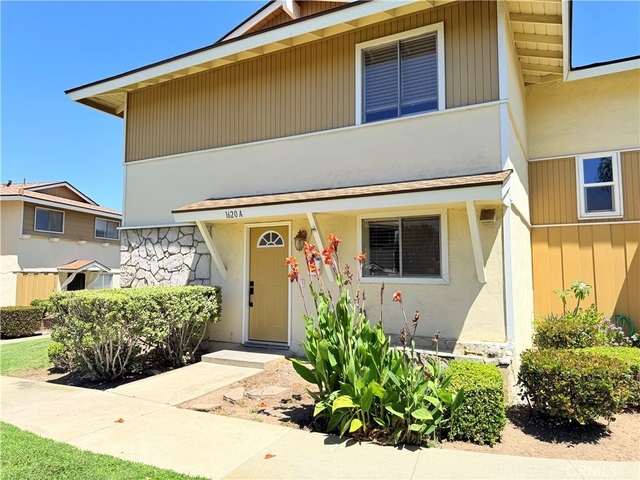 1620 Greenport - Photo 1