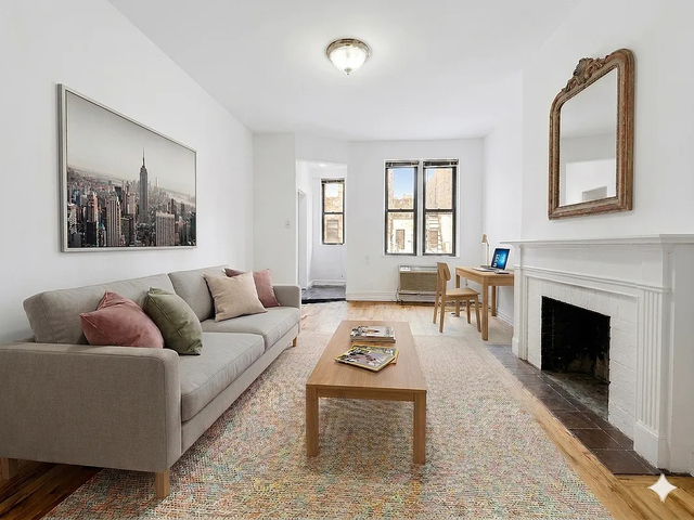  East 81st Street - Photo 1