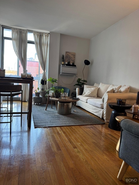184 Thompson Street - Photo 1