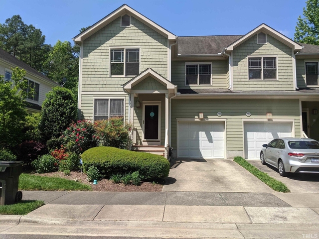 200 Charleston Lane - Photo 1