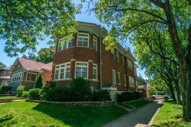 2247 W Estes Avenue - Photo 1