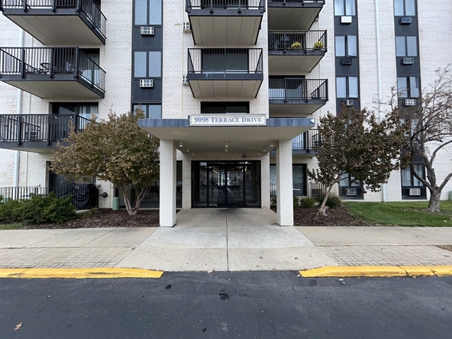 9098 W Terrace Drive - Photo 1