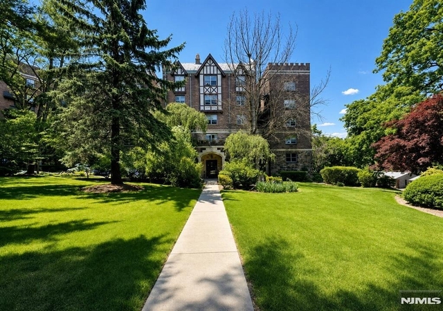 100 Palisade - Photo 1