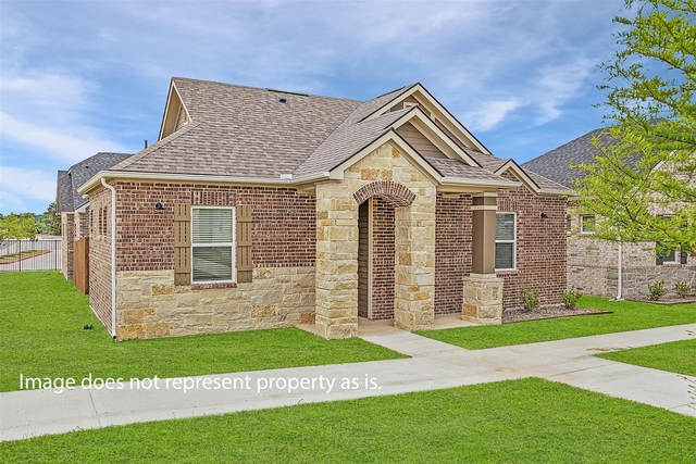 5900-700 County Road 277 - Photo 1