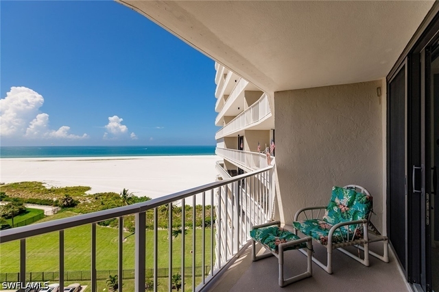 260 Seaview Court - Photo 1