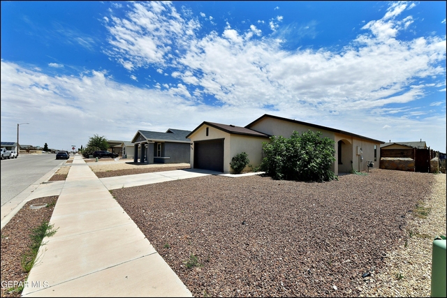 916 Villa Seca Drive - Photo 1