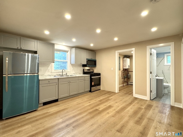 1248 Main Street - Photo 1