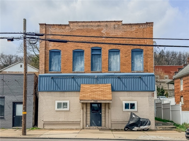 548 Hansen Ave - Photo 1