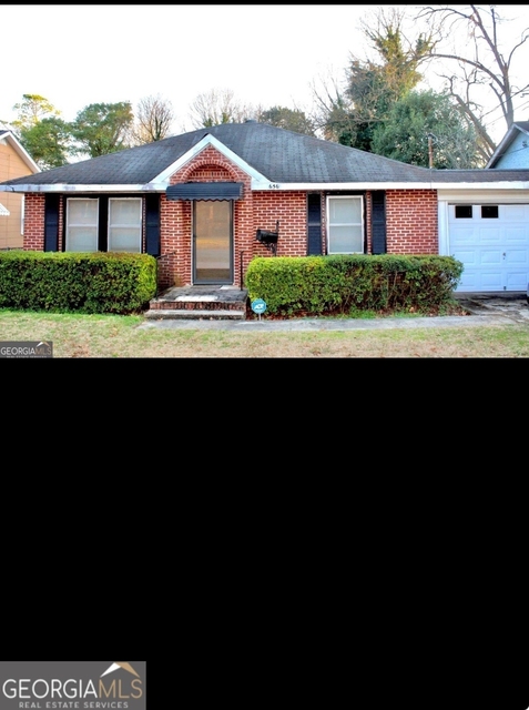 656 Villa Esta Avenue - Photo 1