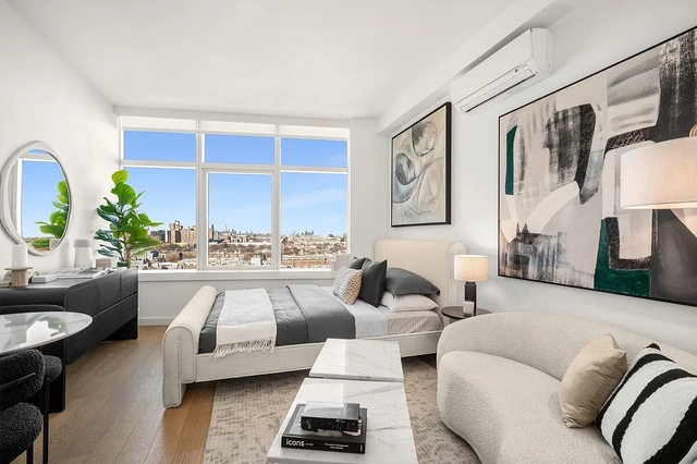 123 Linden Boulevard - Photo 1