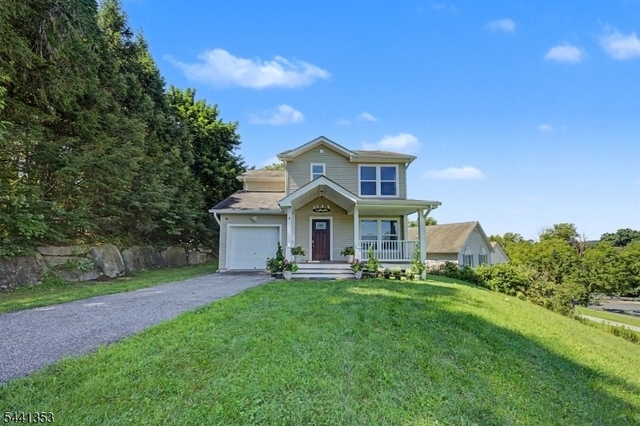 4 Michael Ct - Photo 1