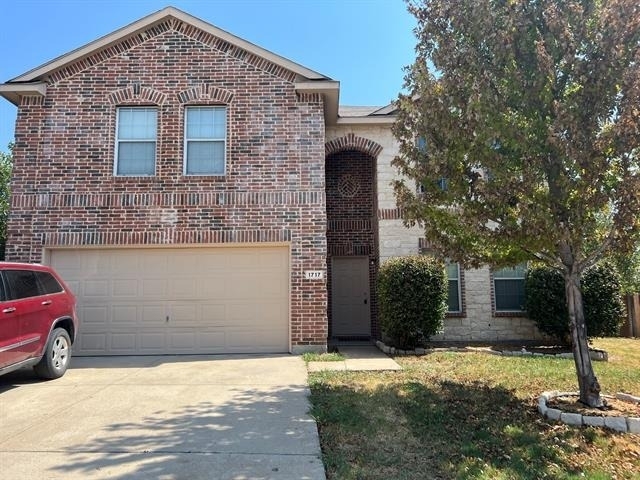 1717 Grassy View Drive - Photo 1