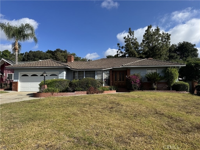 833 Hugo Reid Drive - Photo 1