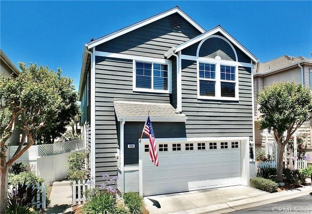 1566 Plymouth Lane - Photo 1