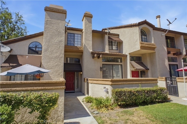 24 Rock Cliff Place - Photo 1