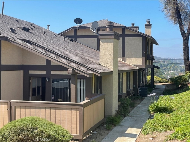 21648 Laurelrim - Photo 1