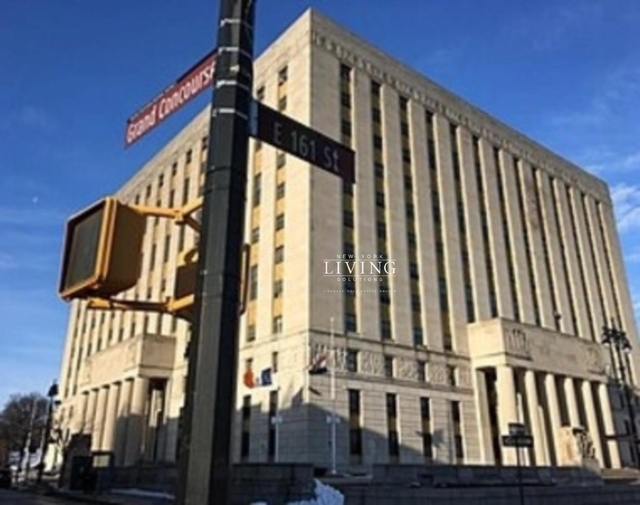 Grand Concourse - Photo 1
