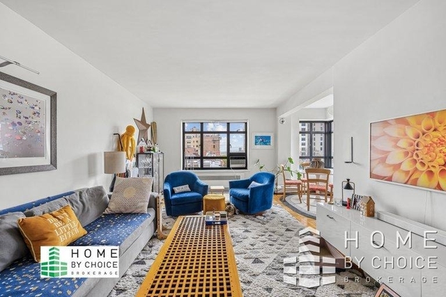 100 Remsen Street - Photo 1