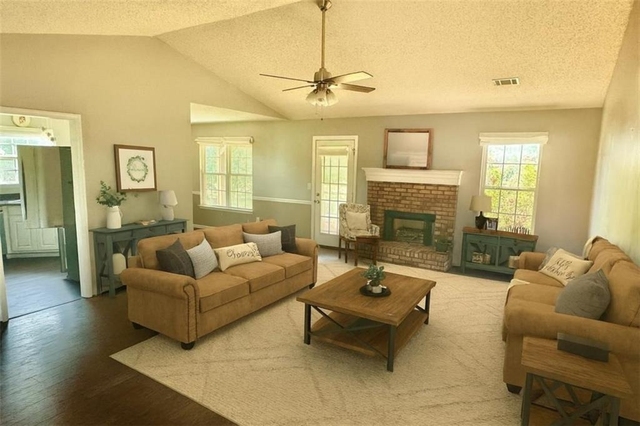 211 Lucas Way - Photo 1