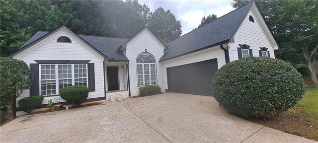 1050 Hillary Lane - Photo 1