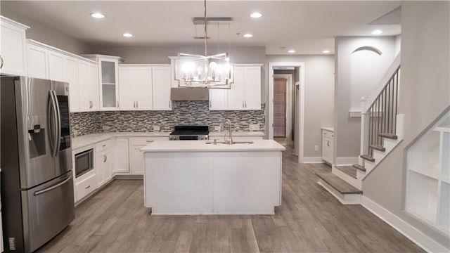 6146 Holly Park Lane Se - Photo 1