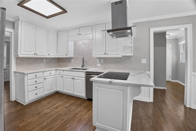 2982 Northbrook Drive - Photo 1