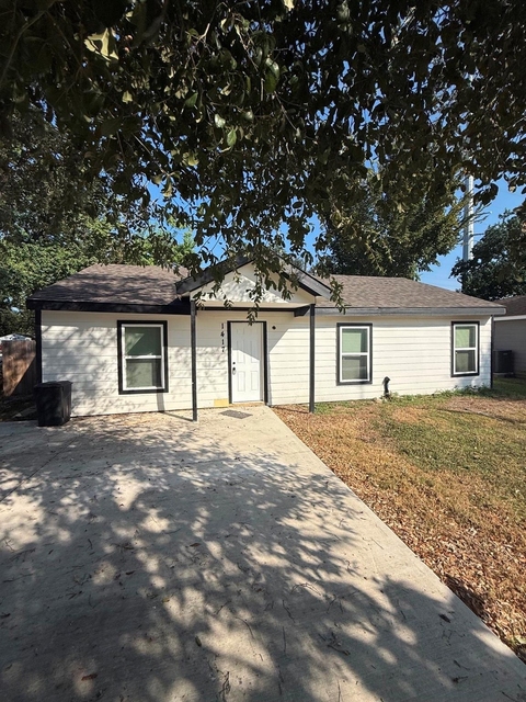 1417 Sheryl Street - Photo 1