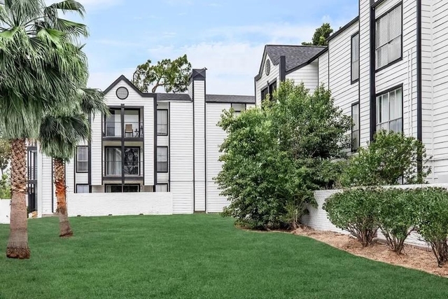 4400 Memorial Drive - Photo 1