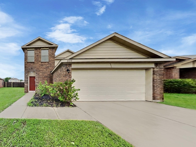 2838 Wisner Circle - Photo 1