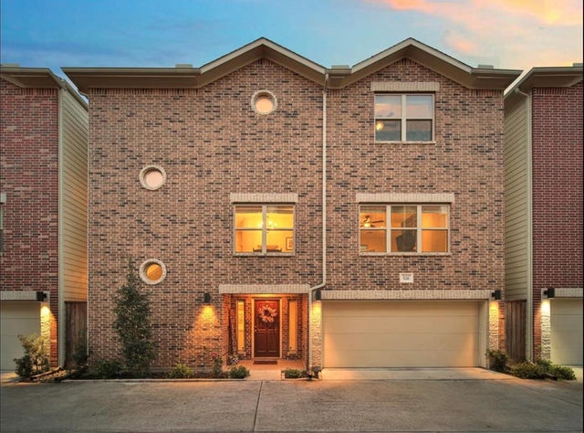 526 Westcross Street - Photo 1