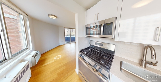 2nd Avenue - Photo 1