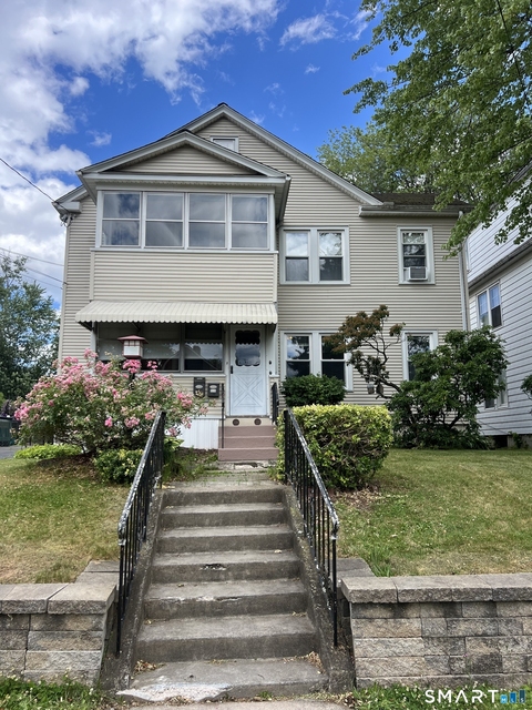 118 Cambridge Street - Photo 1