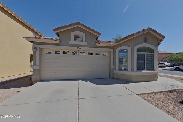 39964 W Sanders Way - Photo 1