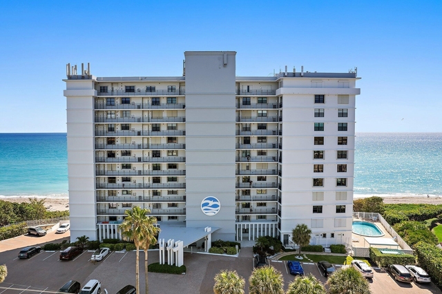 840 Ocean Drive - Photo 1
