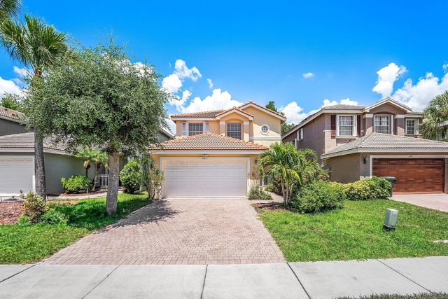 5477 Queenship Court - Photo 1