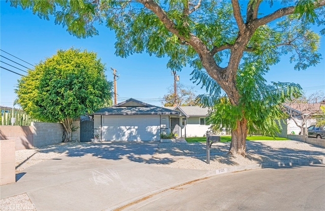 5125 W Crystal - Photo 1