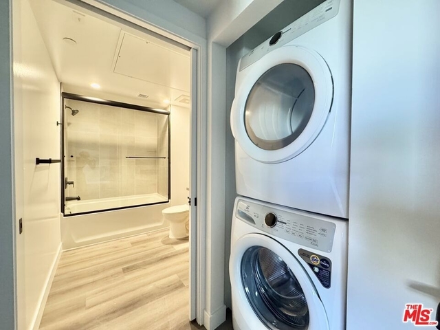 10806 Blix Street - Photo 1