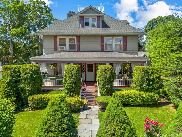 31 Howard Avenue - Photo 1