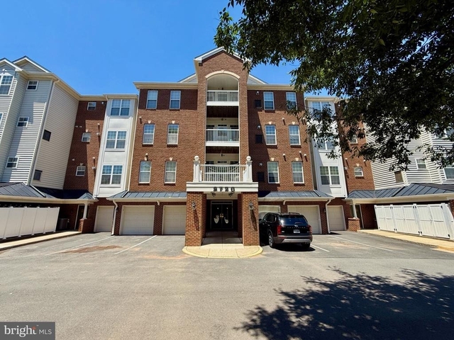9720 Holmes Place - Photo 1