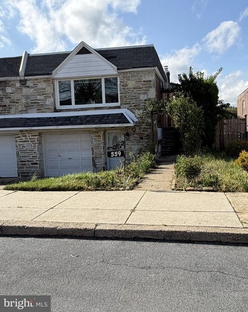 559 Wartman Street - Photo 1